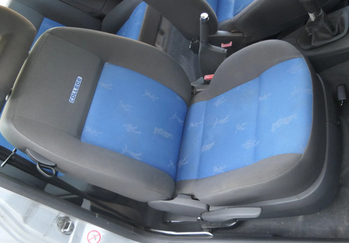 Arosa lupo sitz - vorne, rechts