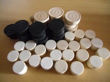 Spielsteine - Konvolut - Holz - Dame, Mühle, Malefiz u.a.