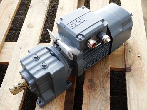 Sew getriebemotor r07 - sew,