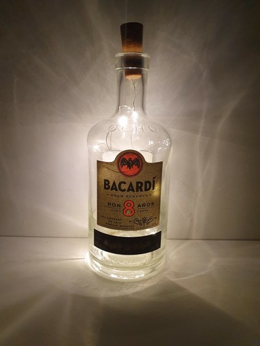 Bacardi jahre rum - 8,