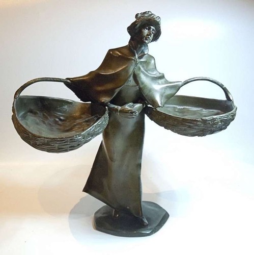 Jugendstil figurine - jugendstil,