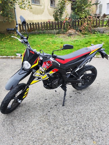Aprilia 125ccm motorrad - aprilia, sx