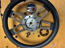 Lenkrad Vier Speichen