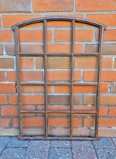 altes Gusseisen Stallfenster - Antik - 79cm x 74cm - liebevoll aufgearbeitet