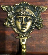 Alter Kleiderhaken, Wandhaken