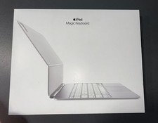 Apple iPad Magic Keyboard 13