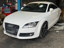 AUDI TT 8J Armaturenbrett mit Radio Frischluftdüsen etc gebraucht SCHLACHTFEST