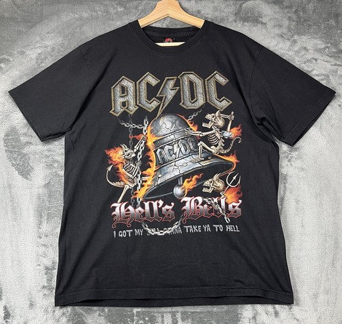 Hells bells bandshirt - dc,