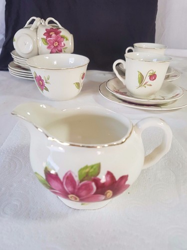 Vintage milch sahne - milch, wasserkrug