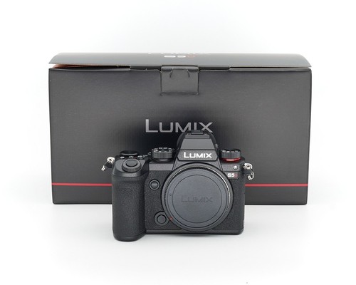 Panasonic lumix s5d - panasonic,