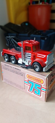 Matchbox75 peterbilt - no.61,