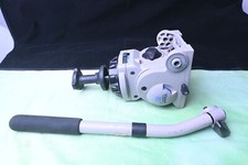 Vinten Vision 8 tripod head