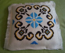 Sofakissenbezug Kissenbezug Kissenhülle 40 x 42 cm von Oma bestickt