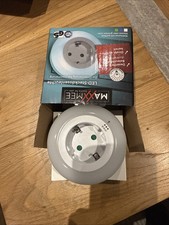 MAXXMEE LED-Steckdosenleuchte Nachtlicht Lichtsensor 3 Farben Beleuchtung