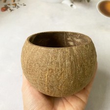 Runde Kokosnussschale