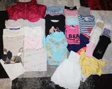 Mädchensachen Gr. 134/140