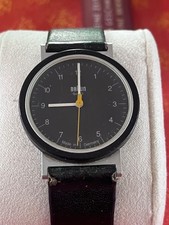 Braun Quarz Armbanduhr ohne Batterie, nicht Funktionstüchtig, schwarz