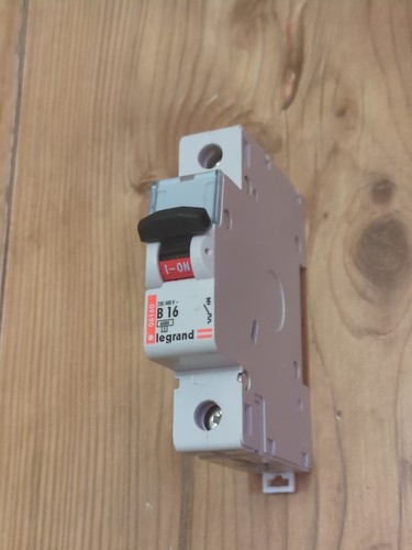 Legrand 06160 amp 16 - legrand,