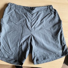 Shamp Shorts für Damen (40/42)und Herren. 48/50) Gr. M