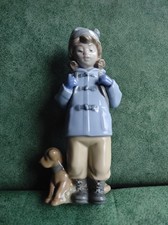 Lladro Porzellan Figur Mädchen mit Rucksack u. Hund, ungebraucht neuwertig 