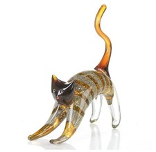 87228 Katze Belka  stehend wie