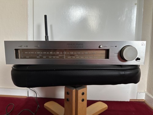Luxman am fm radio tuner - am/fm,