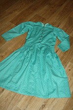 MD28 @ Kinderdirndl @ Mädchendirndl @ Dirndl @ Trachtenkleid @ 80er Jahre @ 140