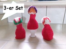 3 gestrickte Eierwärmer rot mit Bommel für Weihnachten