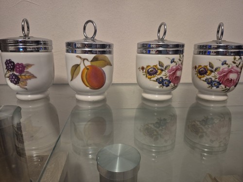 Royal worcester england x - 4,