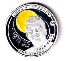 AV-VD Salomonen 2019 Half