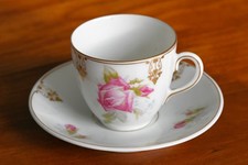 Hutschenreuther (?) Mokkatasse 2 tlg. mit Untertasse, Jugendstil Rosenmotiv