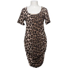 Liberté Essentiel, Kleid