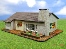 POLA H0 B-628 MODERNER BUNGALOW MIT GARAGE Wohnhaus | B324