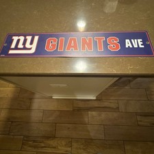 New York Giants Ave. 24" x