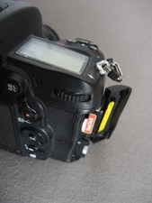 Nikon D7000 ca. 45.000 Auslösungen, ohne Objektiv