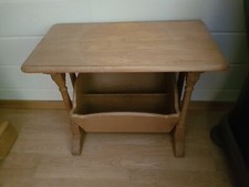 Eichenholz Beistelltisch mit Zeitungsständer, Telefontisch, Wohnzimmer, Büro, Eß