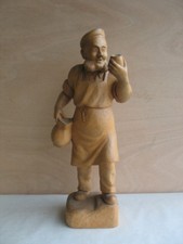 ältere 54 cm grosse Holzfigur