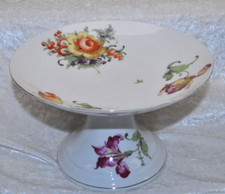 Porzellan Fußschale - VICTORIA - Blumenmotiv - ca. 13 cm hoch