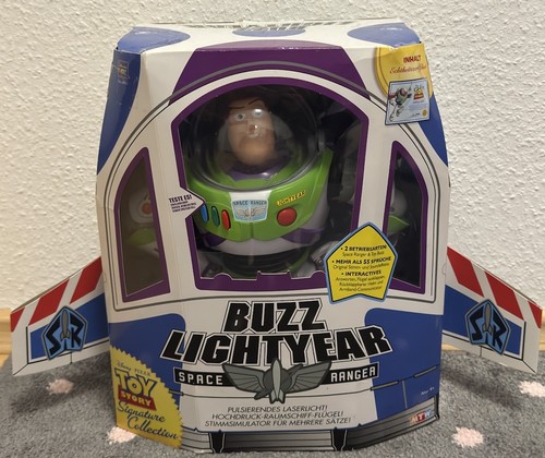 Buzz lightyear signature - buzz,