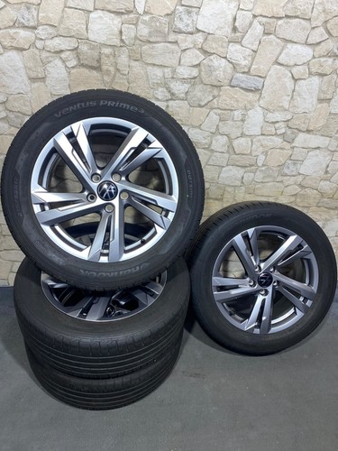 Original roc a11 17 - t-roc,