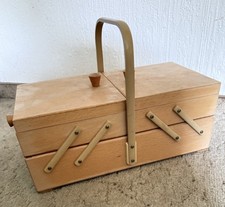 Nähkorb Nähkörbchen Holz Vintage aufklappbar
