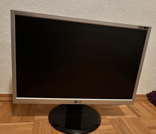 Computer monitor 22 - lg,
