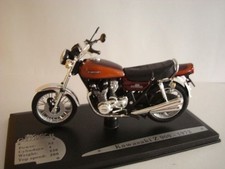 KAWASAKI Z 900  Braun - Orange