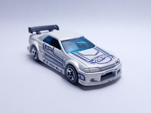 Hotwheels nissan skyline - skyline, gtr