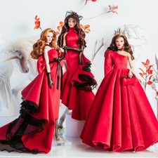 Edles Rotes Hochzeitskleid