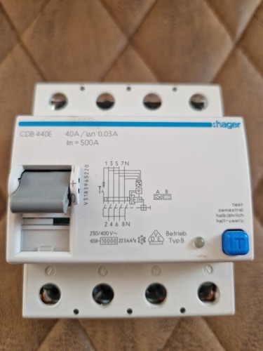 Hager cdb 440e - hager, fi