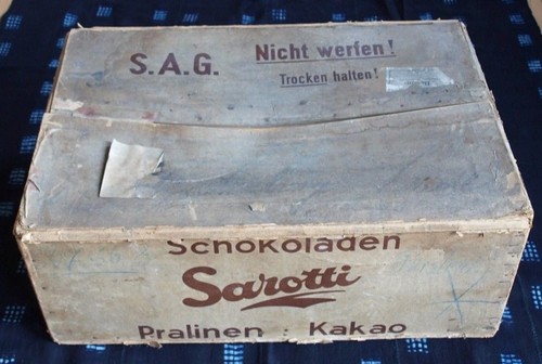 Alter sarotti karton mit - mit, holz