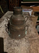 antike Kupferkanne oder ein