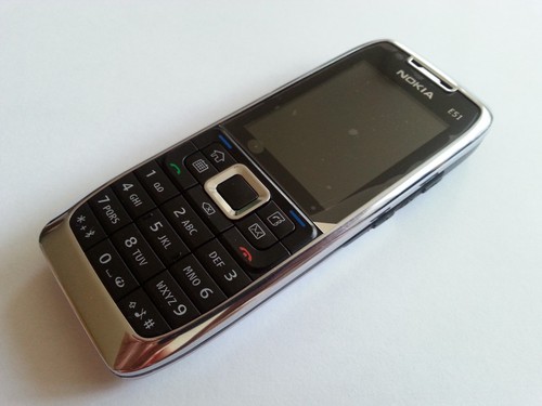 Nokia e51 white steel top - e51-2,