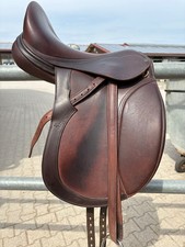 Dressursattel Peter Horobin Modell Kitzbühl 17,5 Zoll, Farbe chestnut 
